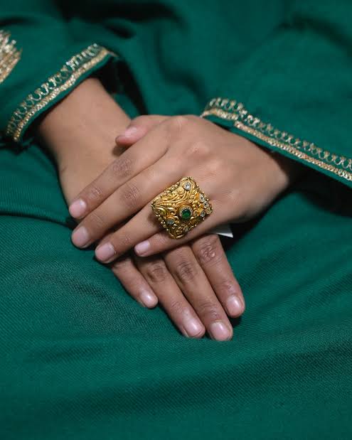 Best jewellery shops in Srinagar Kashmir Jewellery shops in Pampore Zewar The Jewellery Shop Artificial Jewellery Shops in Srinagar Kashmiri Jewellery